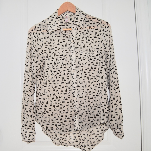 Xhilaration Tops - giraffe button down blouse